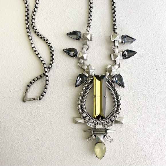 Stella & Dot Eclipse Pendant Silver and Yellow Pendant Necklace - Picture 2 of 4